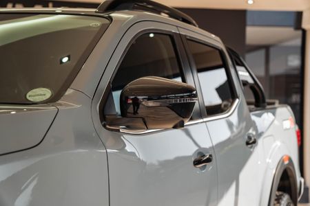 2021-Nissan-Navara-25-DDTi-PRO-4X-4X4-Auto-Double-Cab_6
