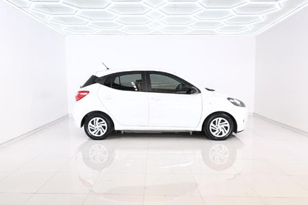 2023-Hyundai-Grand-i10-10-Motion_1