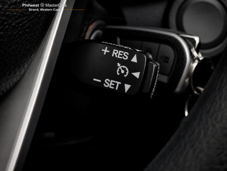 2024-Toyota-Hilux-24-GD-6-Raised-Body-Raider-Extended-Cab_9