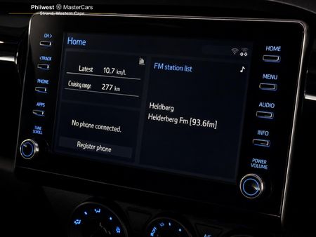 2024-Toyota-Hilux-24-GD-6-Raised-Body-Raider-Extended-Cab_12