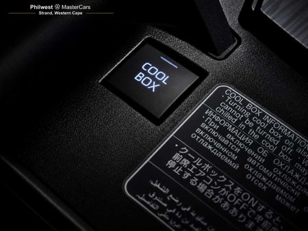 2023-Toyota-Land-Cruiser-300-V6-33-D-GR-S_34