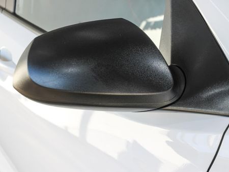2026-Hyundai-Grand-i10-12-Motion-Auto_9