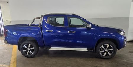 2025-Peugeot-Landtrek-19D-4Action-4x4-Double-Cab-Auto_4