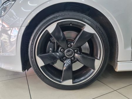 2016-Audi-S3-Sedan-quattro-Auto_15