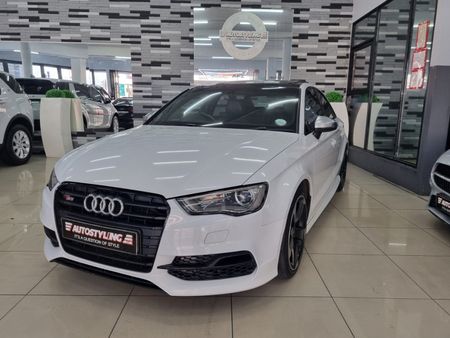 2016-Audi-S3-Sedan-quattro-Auto_2