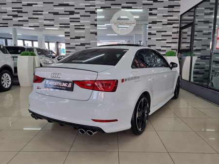2016-Audi-S3-Sedan-quattro-Auto_5