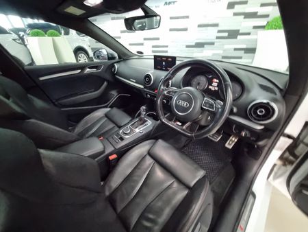2016-Audi-S3-Sedan-quattro-Auto_8