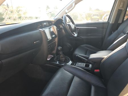 2022-Toyota-Fortuner-24-GD-6-Raised-Body_6