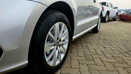 2026-Volkswagen-Polo-Vivo-14_8