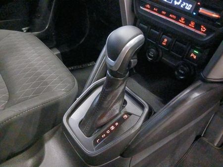 2025-Toyota-Urban-Cruiser-15-XR-Auto_18