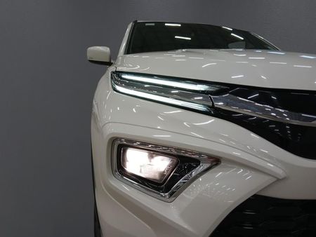 2025-Toyota-Urban-Cruiser-15-XR-Auto_19