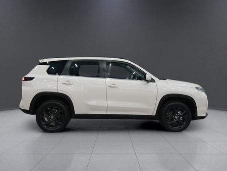 2025-Toyota-Urban-Cruiser-15-XR-Auto_7
