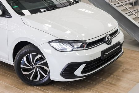 2024-Volkswagen-Polo-10-TSI_1