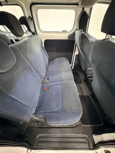 2016-Nissan-NV200-15-dCi-Visia-7-seat_9