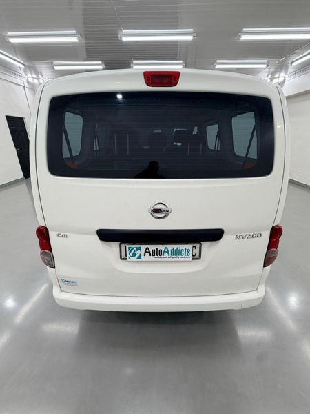 2016-Nissan-NV200-15-dCi-Visia-7-seat_2