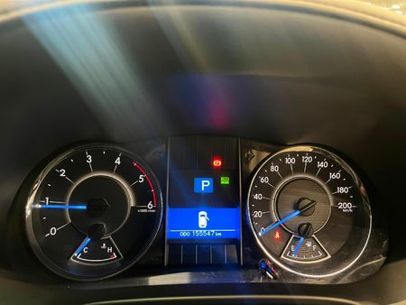 2020-Toyota-Fortuner-24-GD-6-Raised-Body-Auto_10