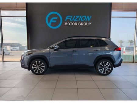 2023-Toyota-Corolla-Cross-18-XR-Hybrid_3