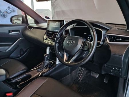 2023-Toyota-Corolla-Cross-18-XR-Hybrid_5