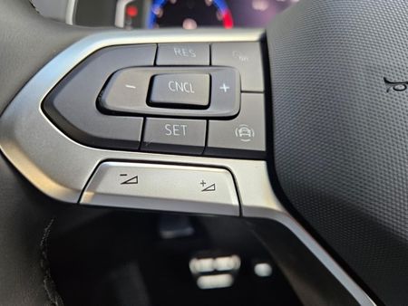 2026-Volkswagen-T-Cross-10-TSI-R-Line-Auto_18