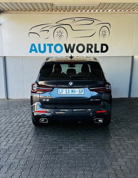 2023-BMW-X3-xDrive20d_8