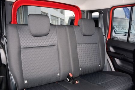2026-Suzuki-Jimny-15-GLX-AllGrip-5-Door-Auto_11