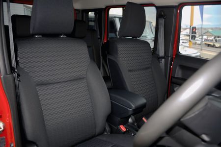 2026-Suzuki-Jimny-15-GLX-AllGrip-5-Door-Auto_12