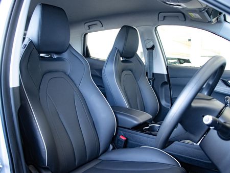 2026-Chery-Tiggo-Cross-15T-Me-DCT-Auto_14