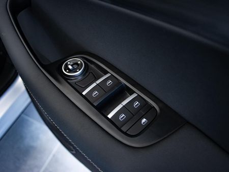 2026-Chery-Tiggo-Cross-15T-Me-DCT-Auto_23