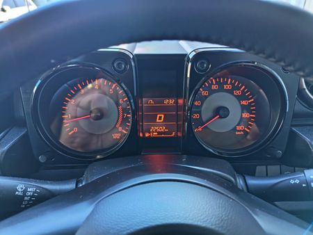2022-Suzuki-Jimny-15-GLX-Auto_20