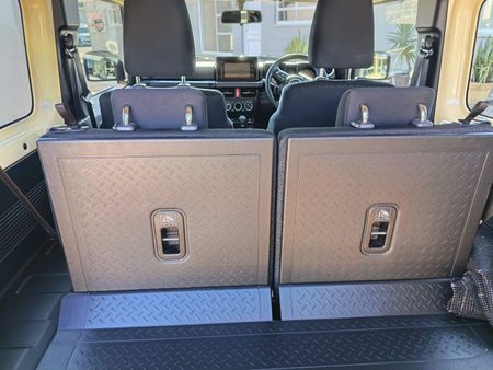 2022-Suzuki-Jimny-15-GLX-Auto_28
