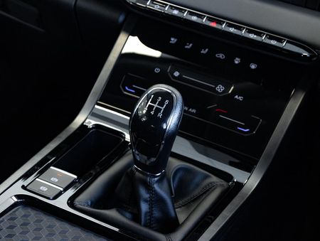 2026-Chery-Tiggo-Cross-15-Lit_22