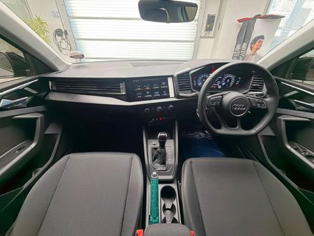 2026-Audi-A1-Sportback-30-TFSI-Advanced-S-Tronic_10
