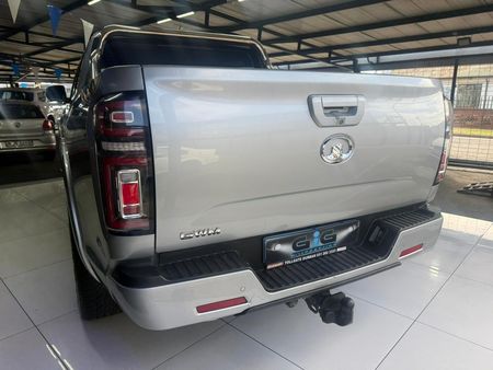 2024-GWM-P-Series-PV-20-TD-LS-Auto-Double-Cab-Black-Edition_5