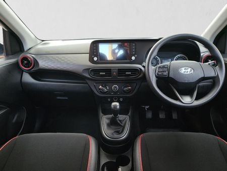 2026-Hyundai-Grand-i10-10-Motion_17