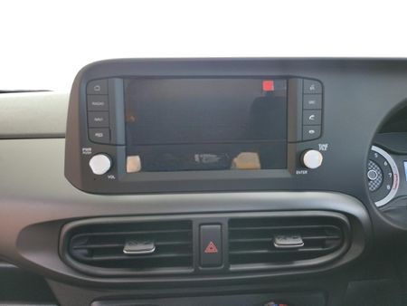 2026-Hyundai-Grand-i10-10-Motion_19
