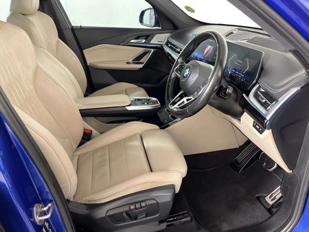2022-BMW-X1-sDrive18i-M-Sport_9