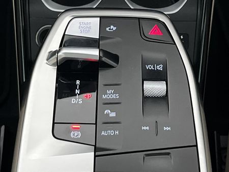 2022-BMW-X1-sDrive18i-M-Sport_10