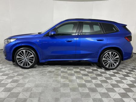 2022-BMW-X1-sDrive18i-M-Sport_19