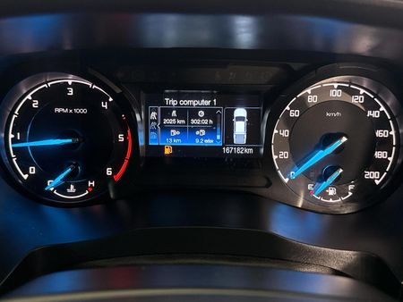 2020-Ford-Ranger-22-TDCi-XLS-Double-Cab_2
