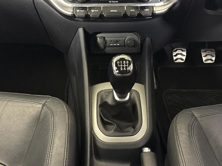 2012-Kia-Rio-14-Tec-5-dr_10