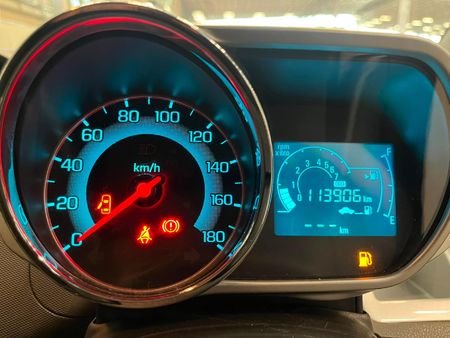 2017-Chevrolet-Spark-12-LS_10