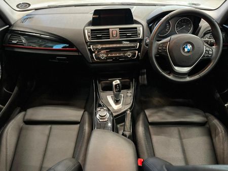 2017-BMW-1-Series-118i-5-dr-Sport-Line-Auto_11