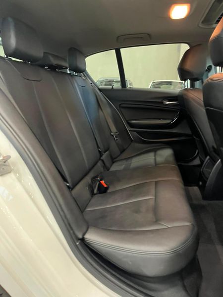 2017-BMW-1-Series-118i-5-dr-Sport-Line-Auto_12