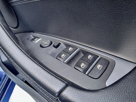 2021-BMW-X3-xDrive20d-M-Sport_20