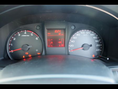 2026-Isuzu-D-Max-250C-Single-Cab_15