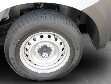 2026-Isuzu-D-Max-250C-Single-Cab_7