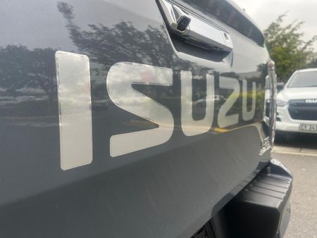2026-Isuzu-D-Max-30-DDI-LSE-4x4-Auto-E-Cab_8
