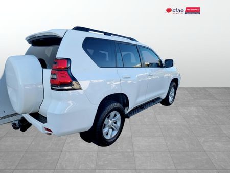 2021-Toyota-Land-Cruiser-Prado-28-GD-TX-Auto_2