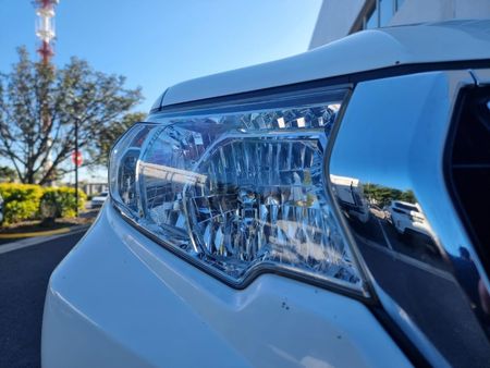 2021-Toyota-Land-Cruiser-Prado-28-GD-TX-Auto_6