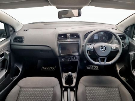 2025-Volkswagen-Polo-Vivo-14_10